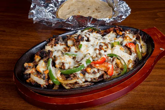 Alambre Mixto at Autentica Taqueria in Miami